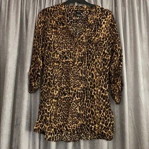 Rue 21 Leopard print three-quarter blouse